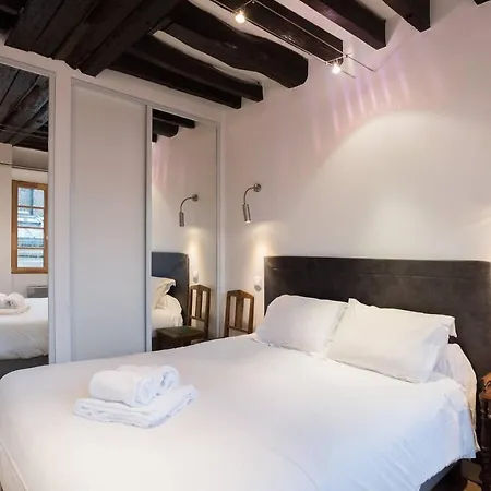 Apartment Marais & Temple -